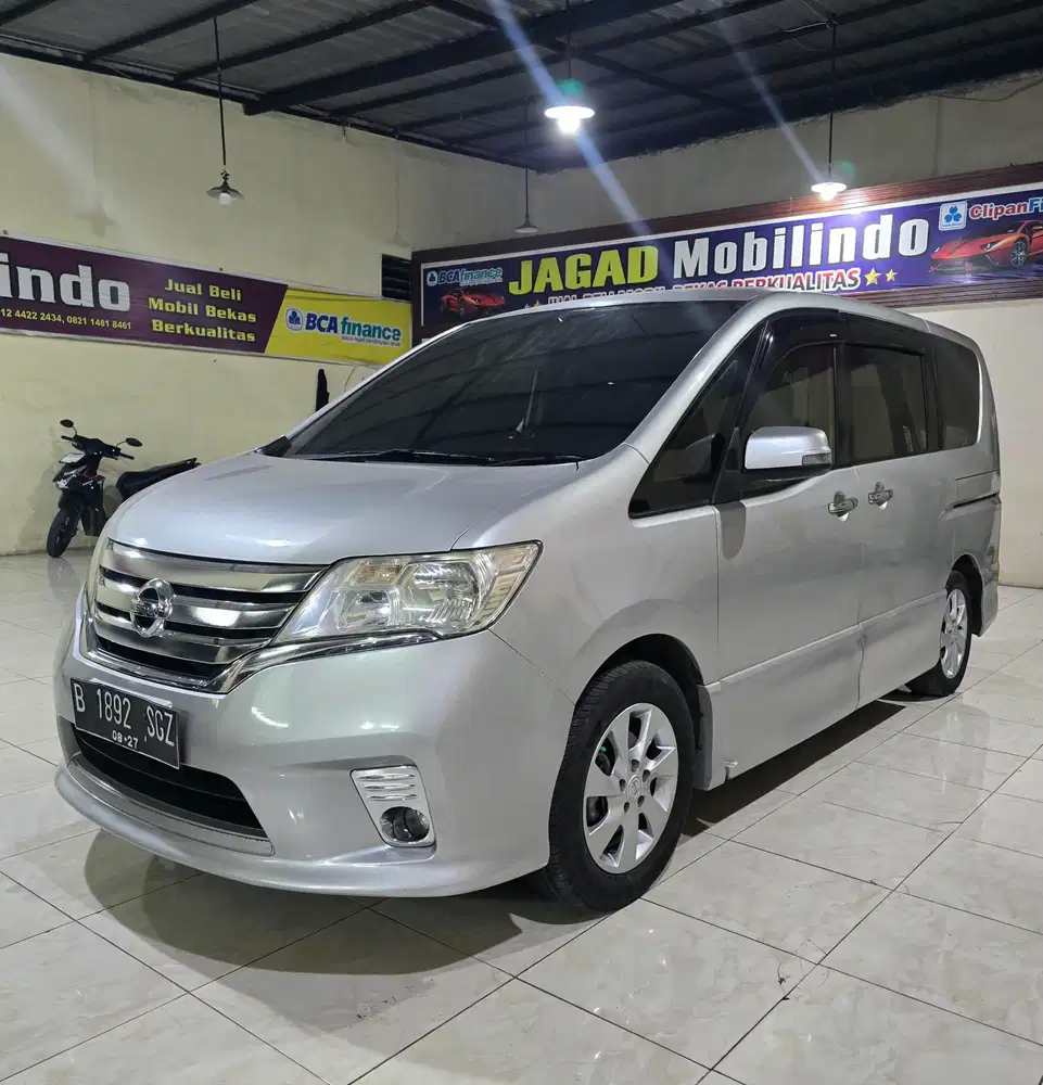 Nissan Serena 2014 Bensin