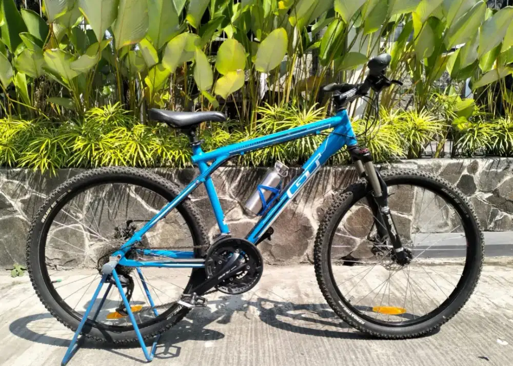 Sepeda gunung MTB GT agressor full upgrade