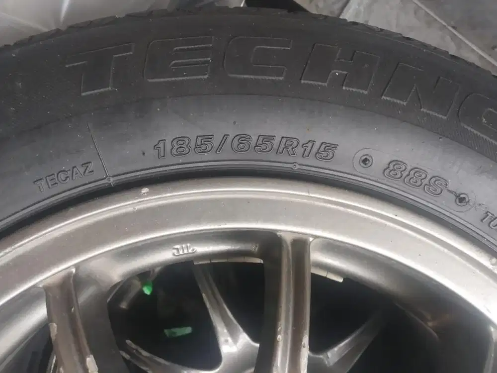 Velg OEM honda Jazz R15