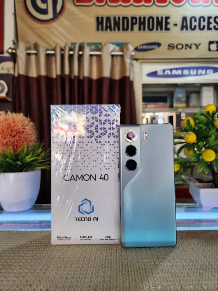 Tecno Camon 40 Ram (8+8) 16Gb/ 256Gb Fullset Mulus Pemakaian 5 Hari