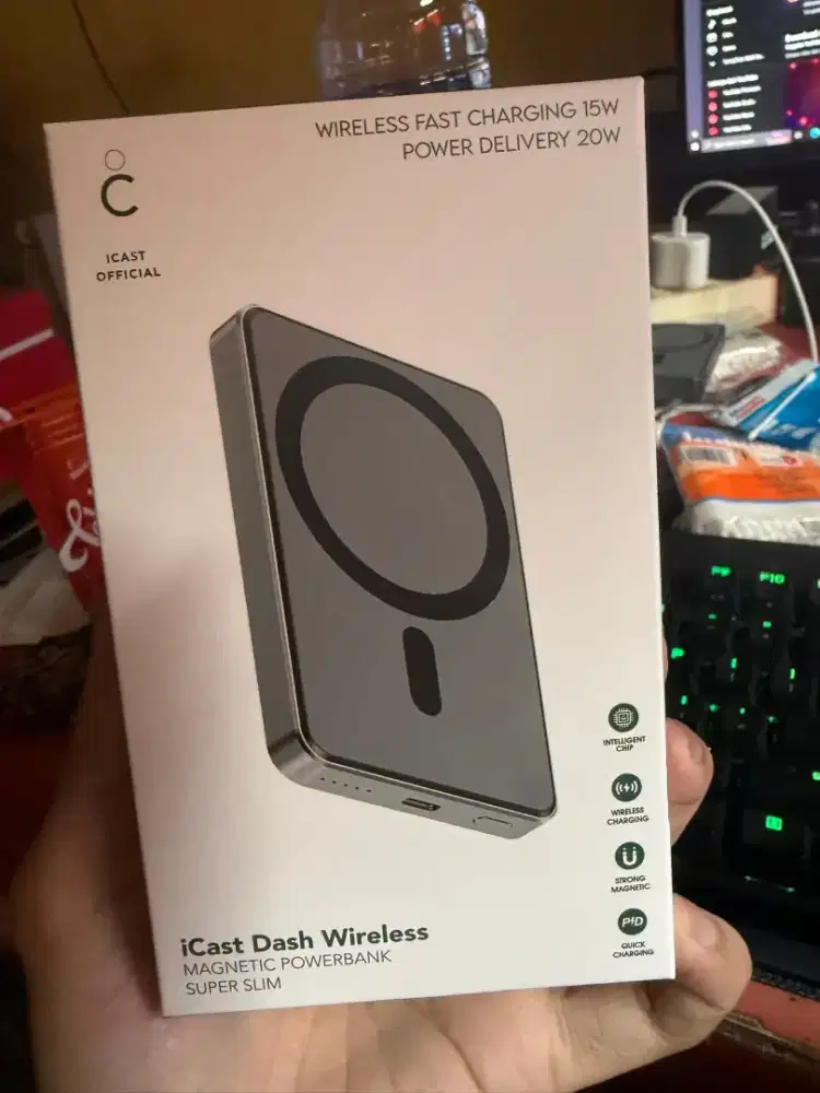 iCast Powerbank Magnet 10000 mAh Fast Charging 20W PD & 15W Magnetic