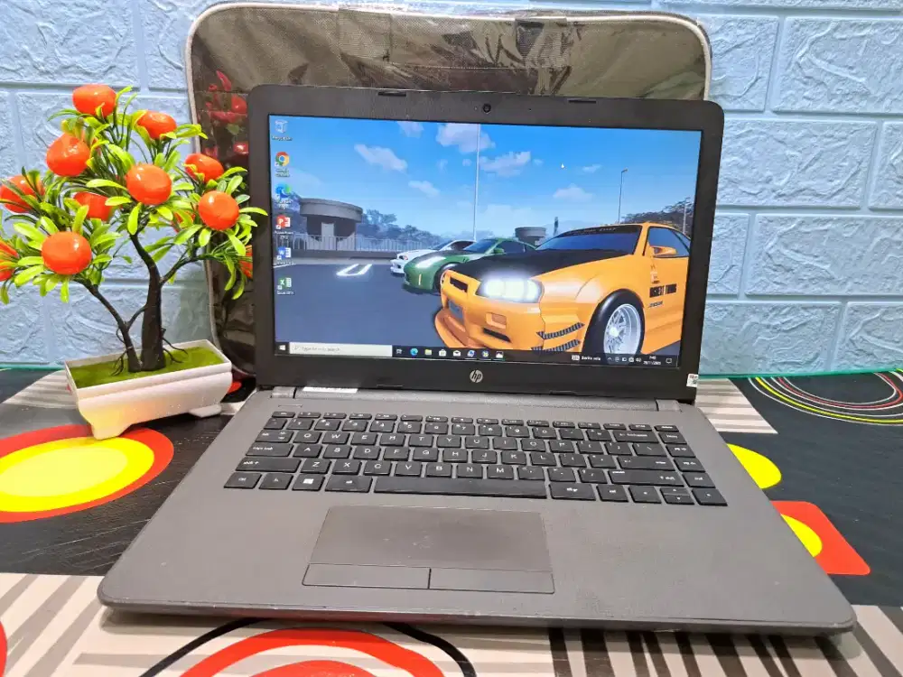 Laptop hp 245 G6 AMD A9 ram 4 gb hdd 500 gb siap pakai lancar jaya