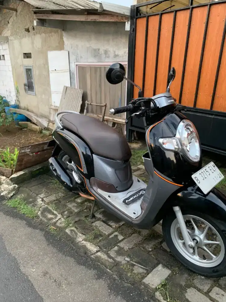 Honda Scoopy 2017