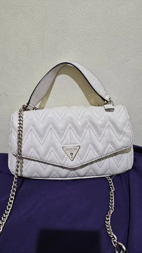 Hand Bag Putih Coach - HSC 2025