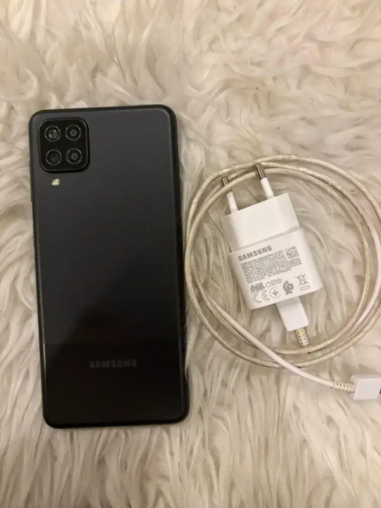 Di jual samsung a12 6/128gb