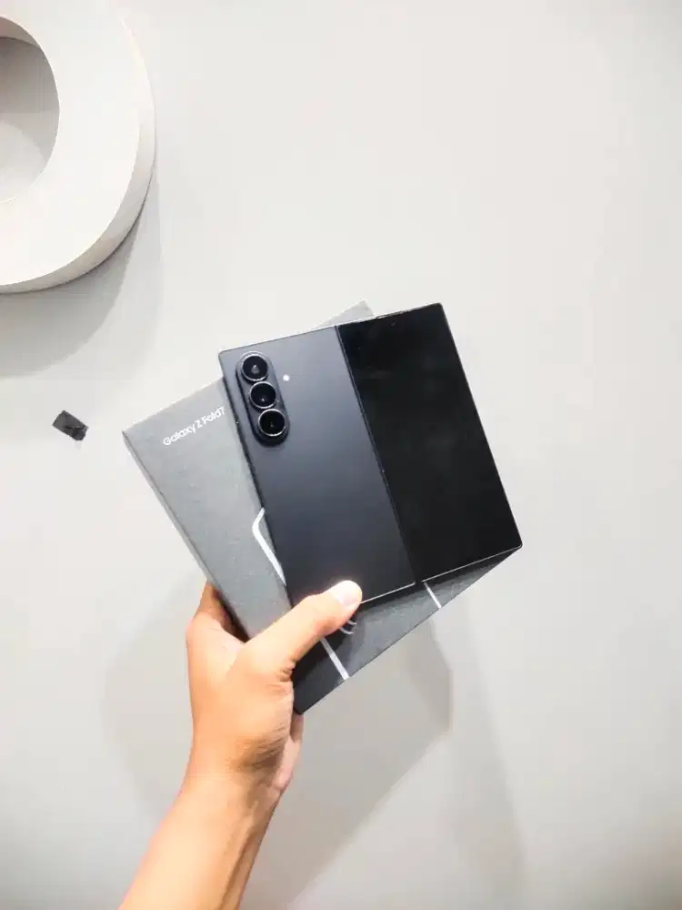 SAMSUNG Z FOLD 7 12/512 SECOND SEIN FULLSET