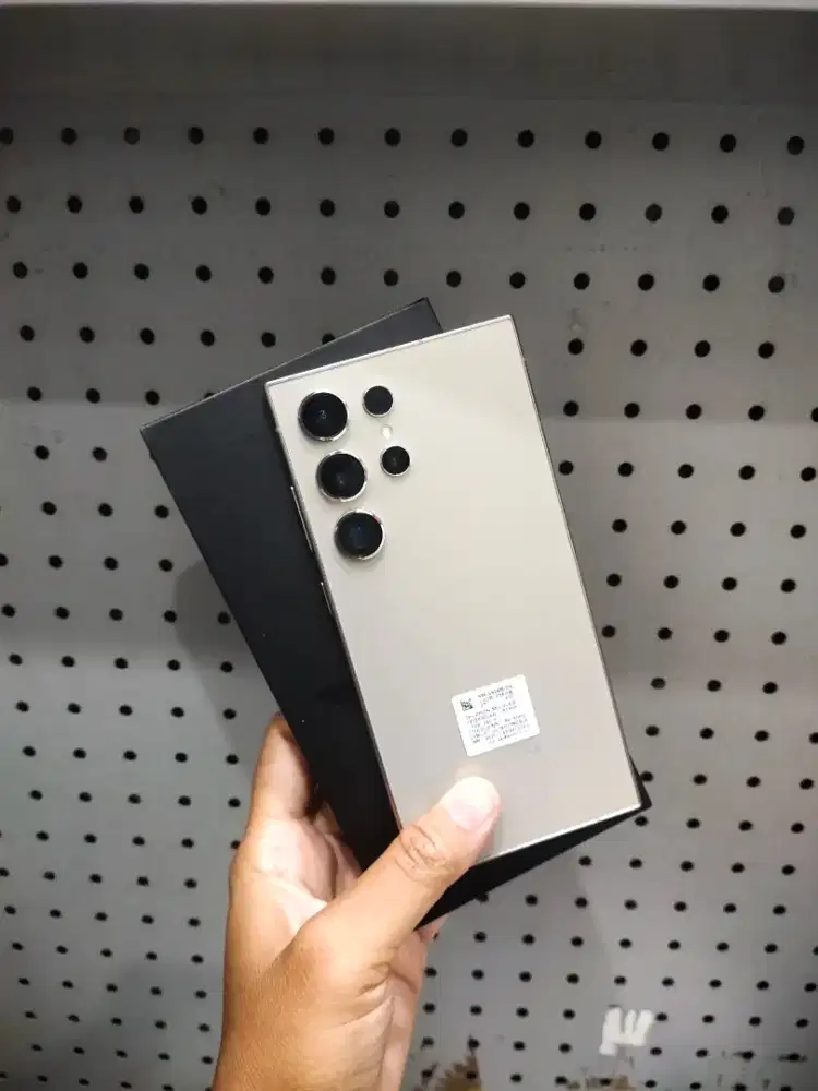 SAMSUNG S24 ULTRA 12/256 SEIN FULLSET