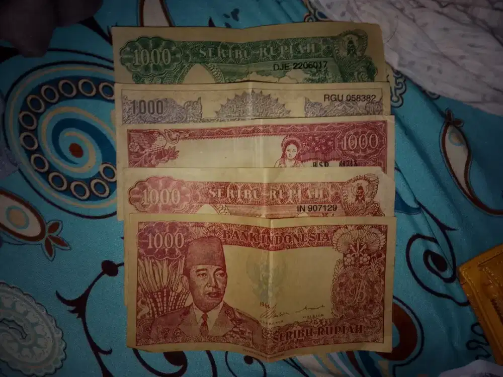 Uang Soekarno Rp. 1000 - Kondisi mulus