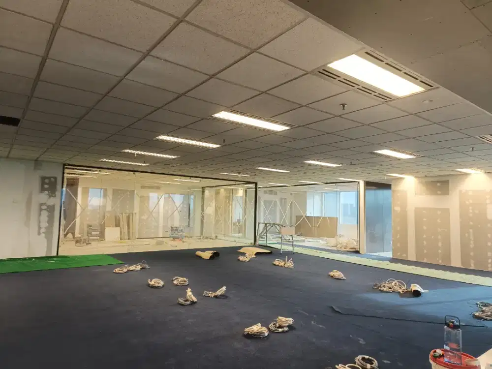 Helper/kenek konstruksi