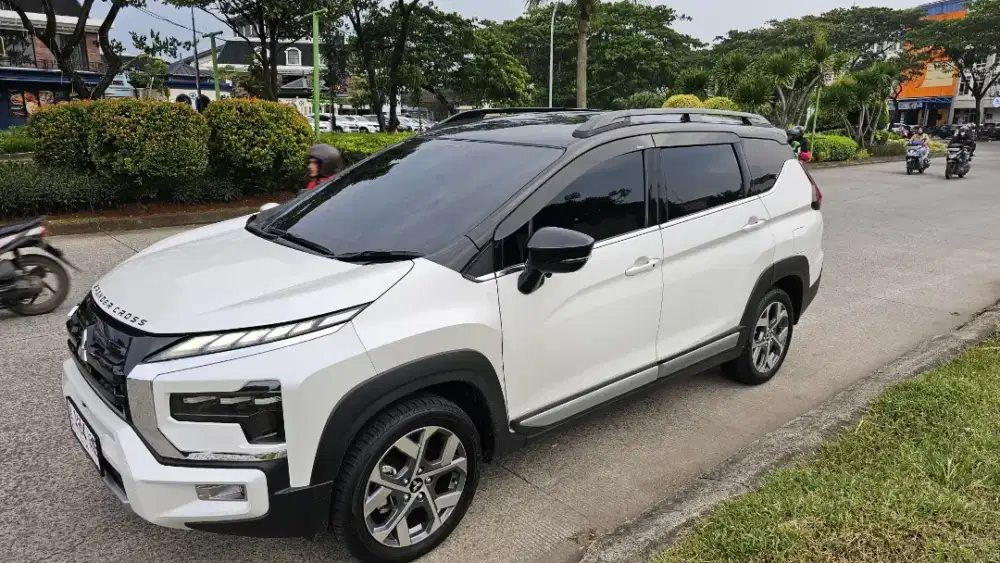 xpander cross rockford limited edition