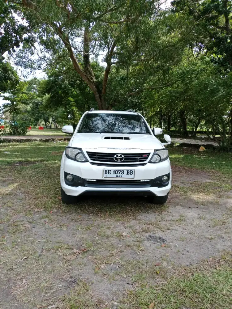 Toyota fortuner G vnt trd tahun 2014 istimewa