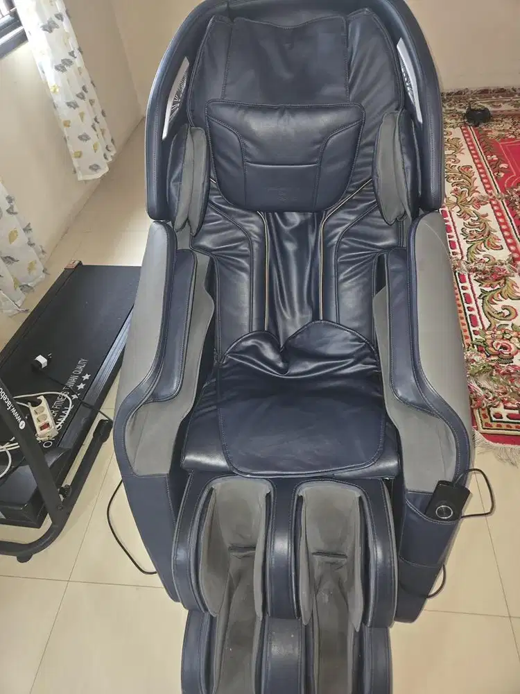 Jual/TT setara Kursi Pijat Itsu seri IS 5018