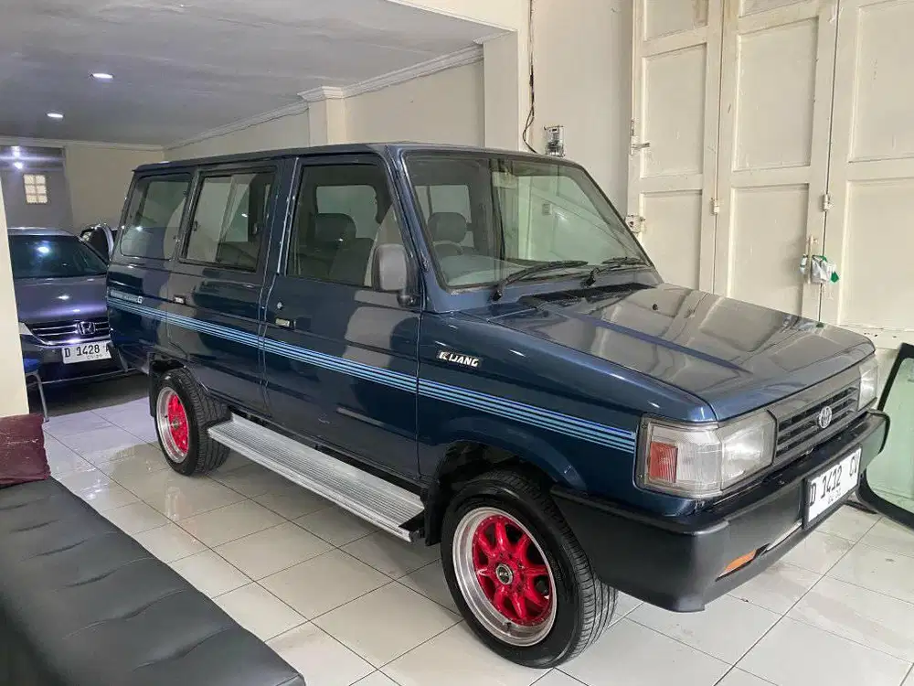 Super Kijang G 1.5 LSX-G 5 Speed MT 1994 AC PS KF50 Toyota XXRMichelin