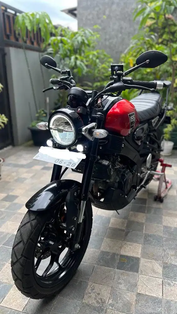 Yamaha XSR 155 2023 Merah