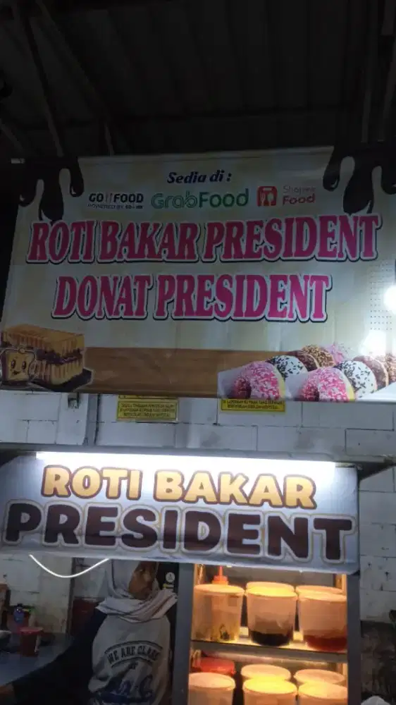 Jaga stand makanan 1,3 jt