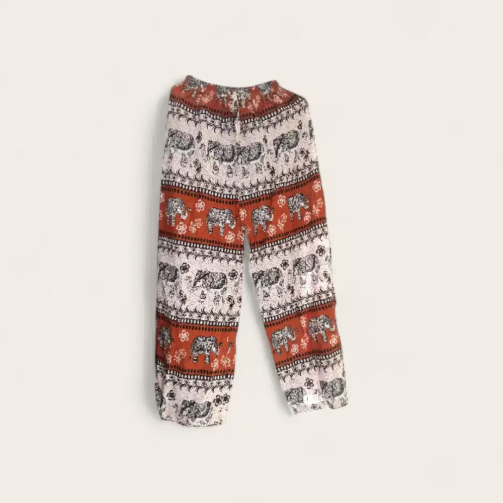 Celana gajah Thailand viral