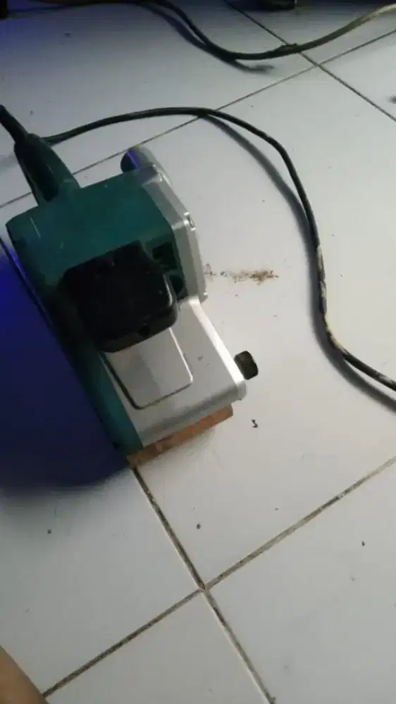 Jual butuh mesin Amplas bled slinder