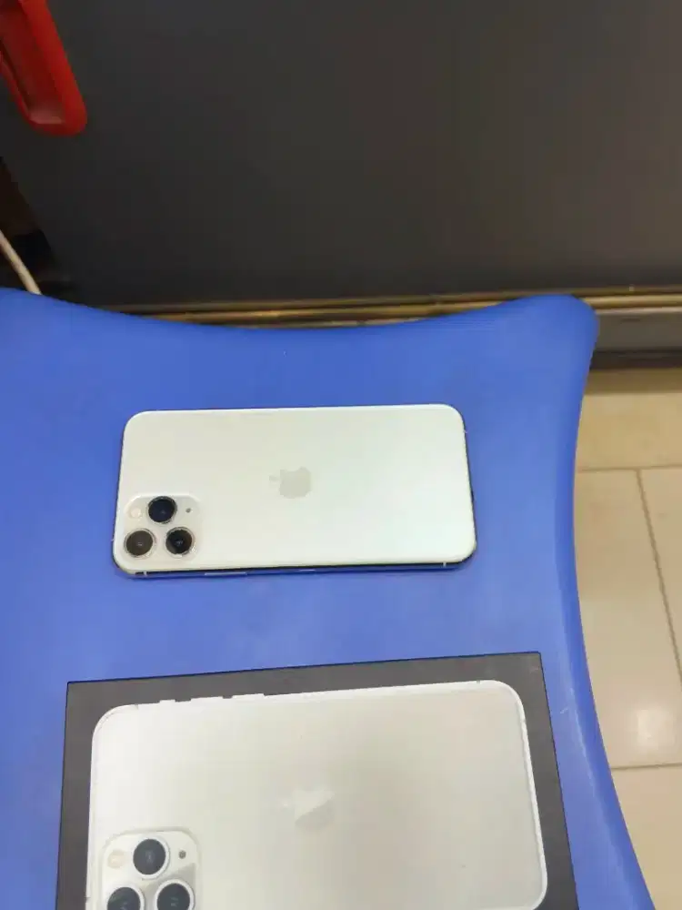 Iphone 11 pro 256gb pasti puas ini baru