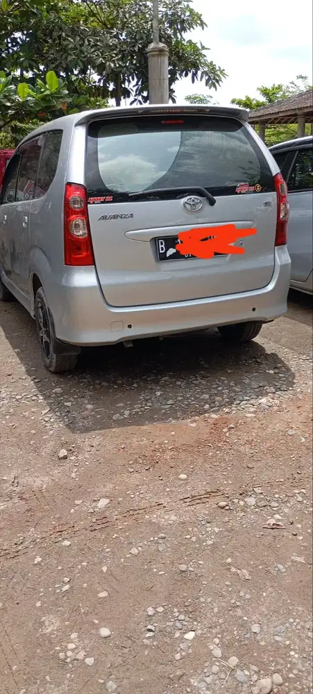 Monggo yg berminat avanza e 2011