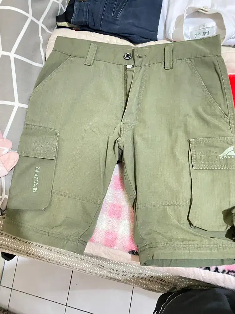 Celana kargo cargo pria merk Rei