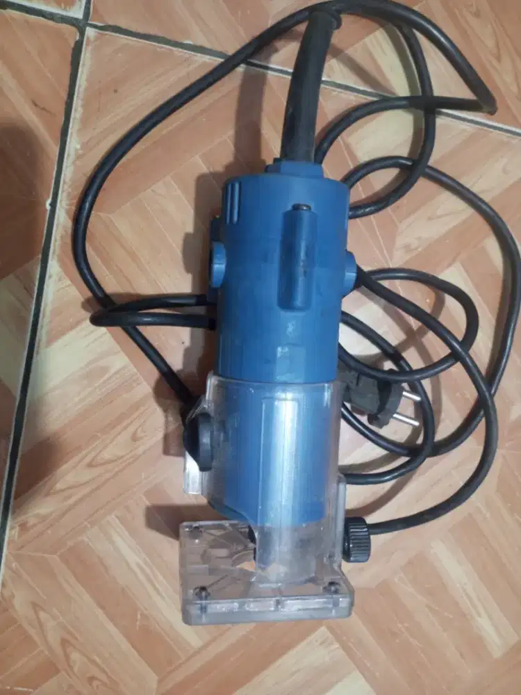 Mesin Router ACP merk dong cheng