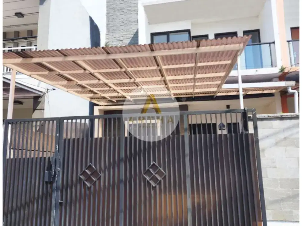 Rumah Bagus 2 Lantai Siap Huni di Taman Cibaduyut Indah Bandung