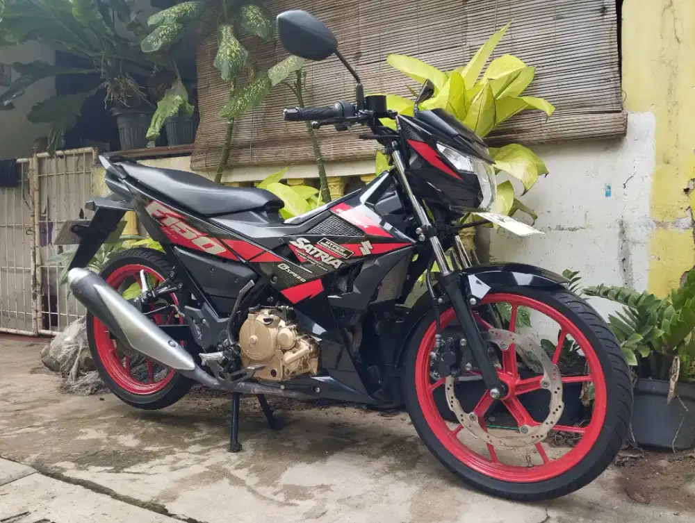 Suzuki Satria Fu 150 Black Fire Agustus 2018
