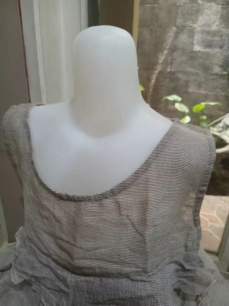 PRELOVED: Mini Dress Ruffle Bertingkat