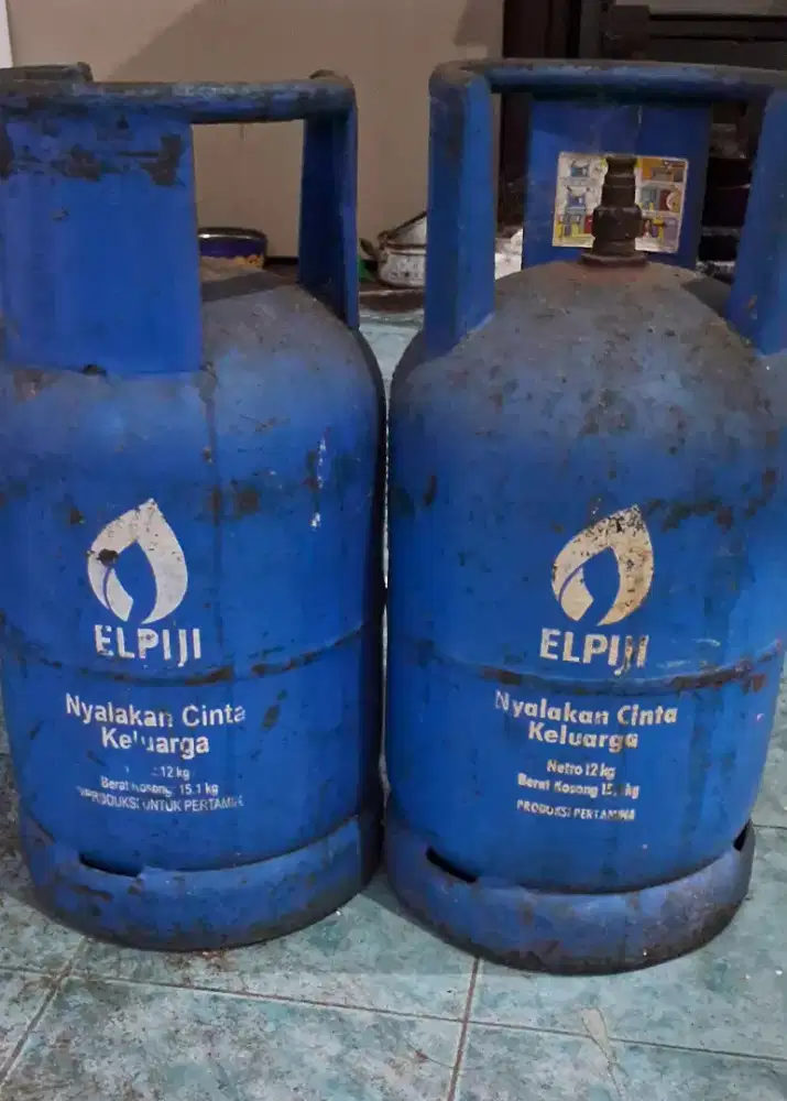Tabung gas biru 12 kg