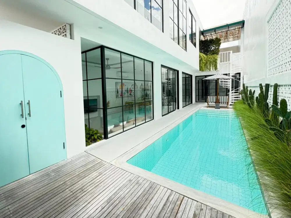 DIJUAL VILA MODERN SIAP HUNI DI PERERENAN