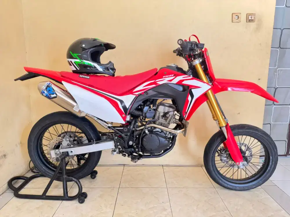 Honda CRF 2020 supermoto