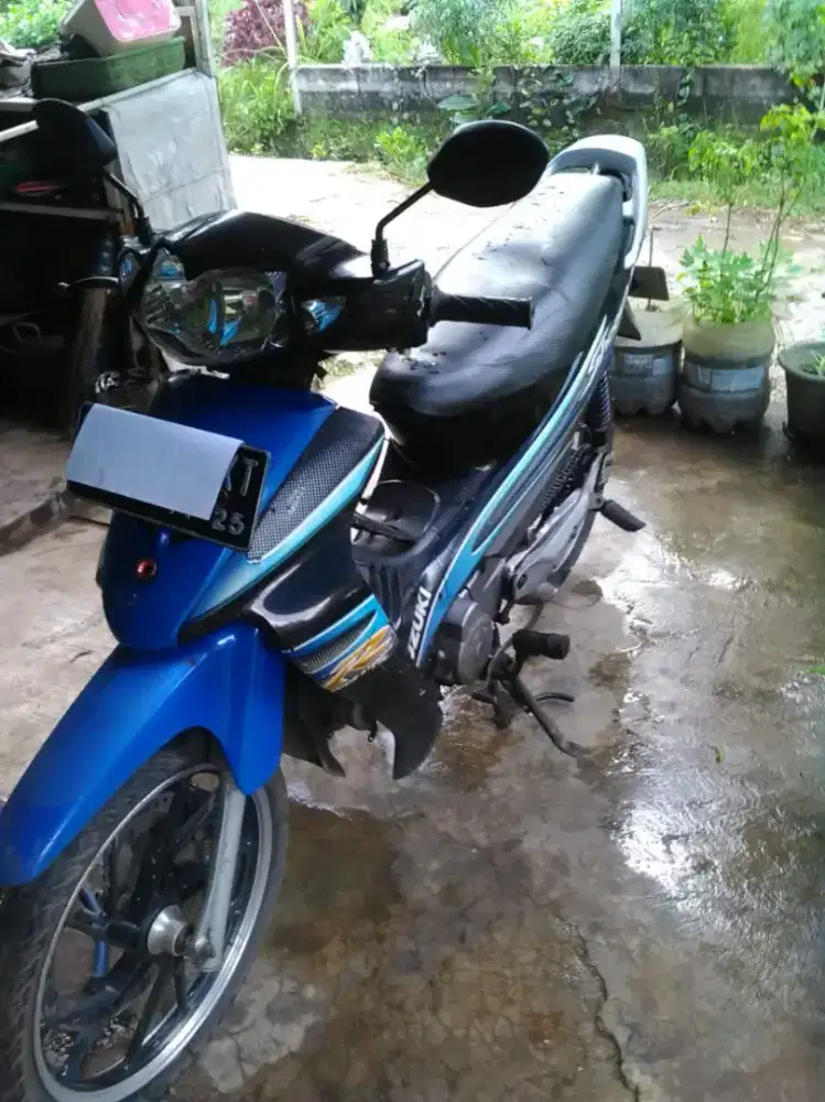 Suzuki Shogun R 125