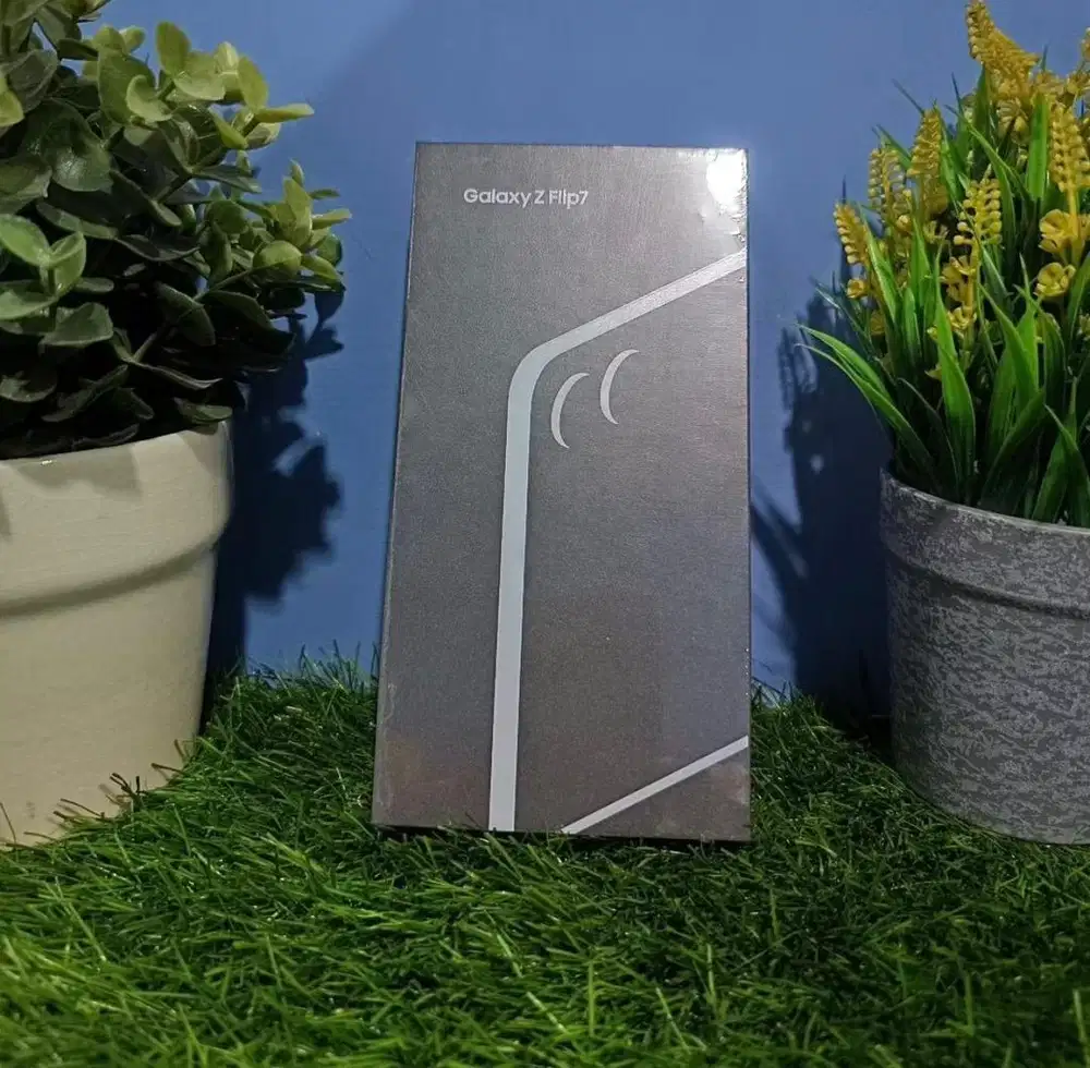 samsung z flip 7 12/256 bnib