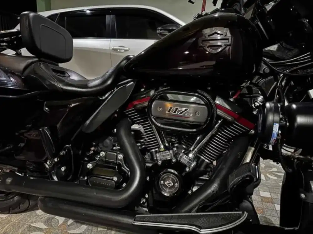 FOR SALE – Harley Davidson Street Glide CVO 2019