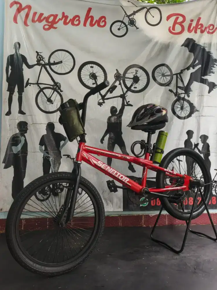 Sepeda BMX : SENATOR merah