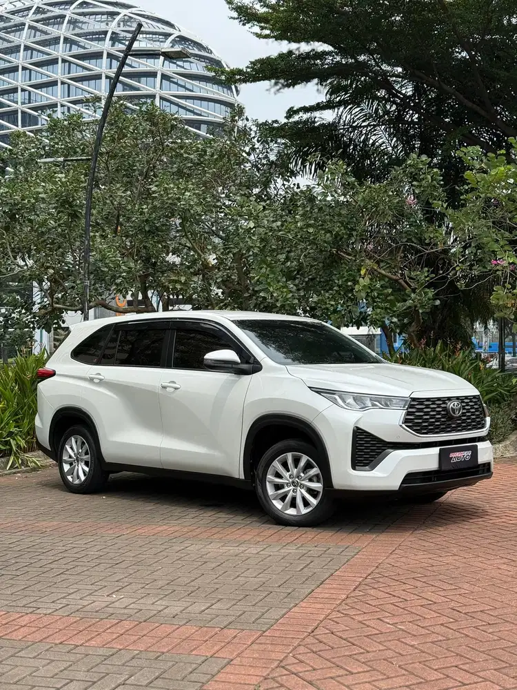 [km 25rb] toyota kijang innova zenix v bensin nik 2023 q non hybrid