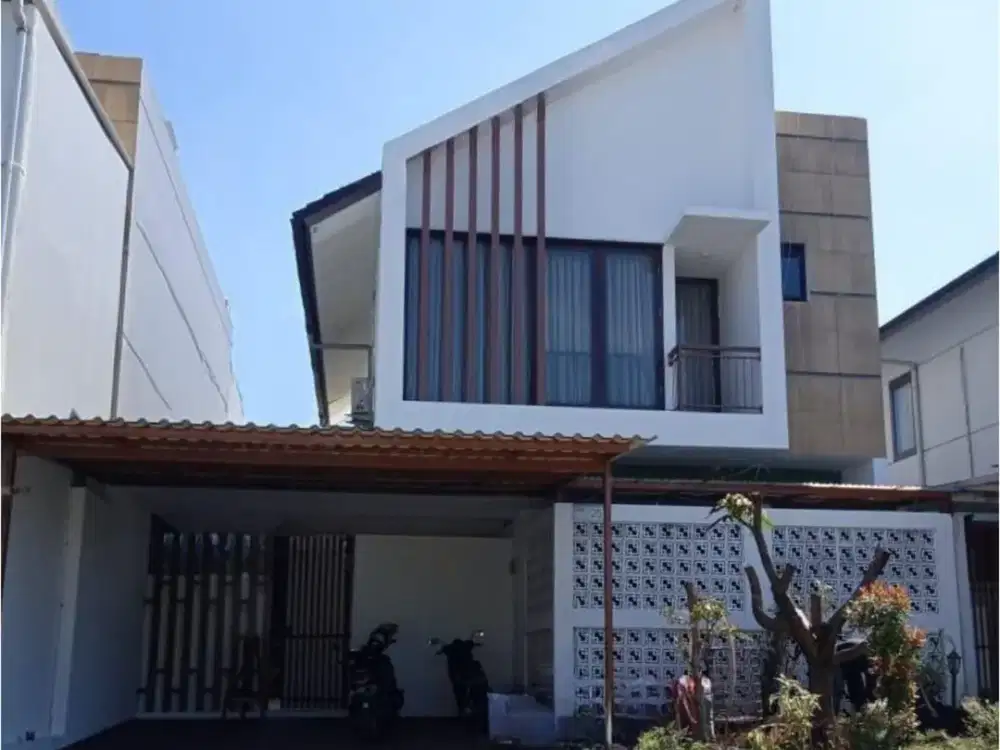 Rumah Terawat Bagus Dan Siap Huni di Komplek Buah batu Square Bandung