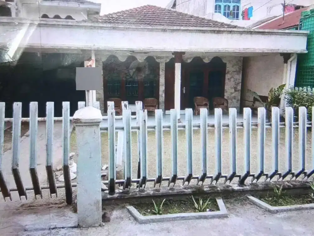 Rumah 2 Lantai Siap Huni, Lingkungan Nyaman dan Asri Medan Timur