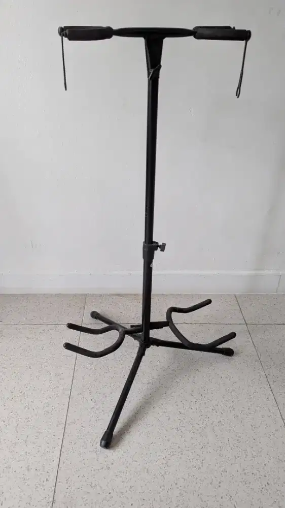 Stand Dudukan Gitar, Bass Akustik/Listrik Dobel 2