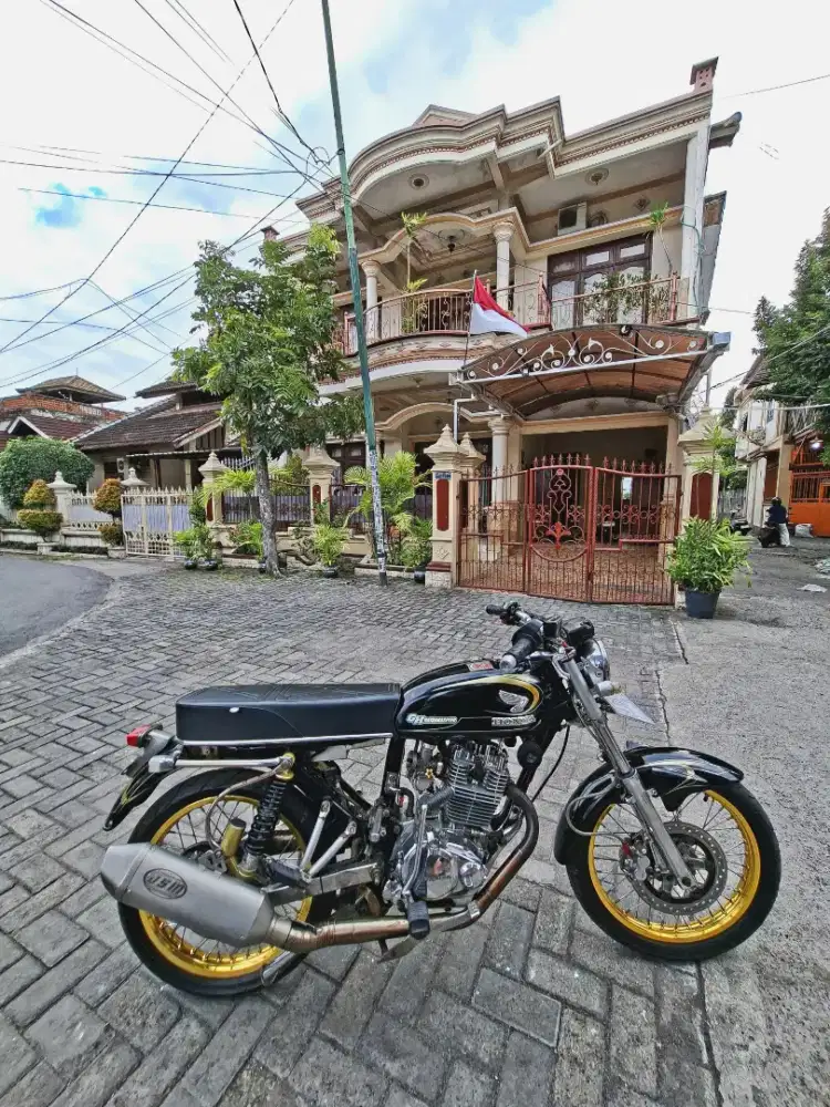 Dijual CB body klasik 200cc