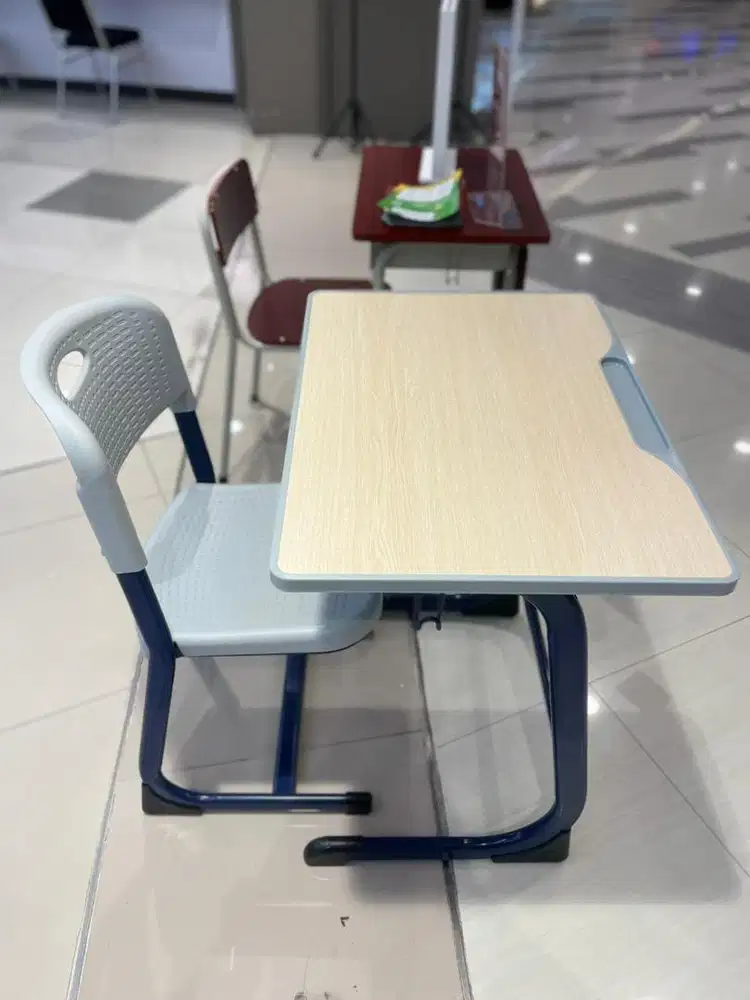 Kursi sekolah set auric selma