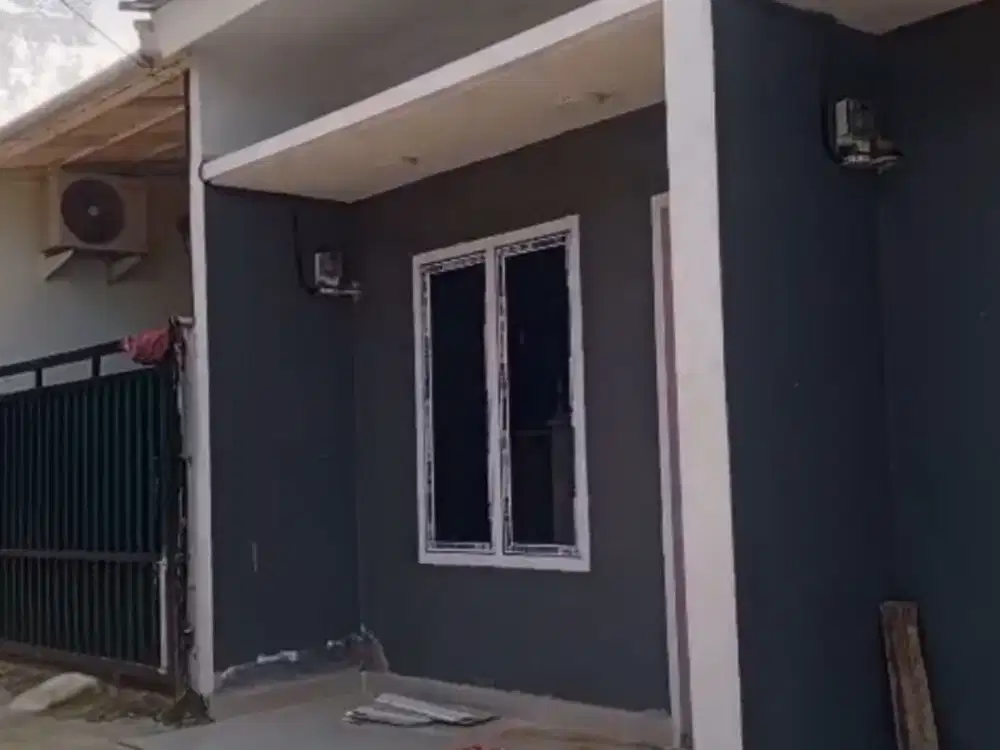 Kontrakan baru dijual cepat 3 pintu di Cibinong Prospek Inevstasi