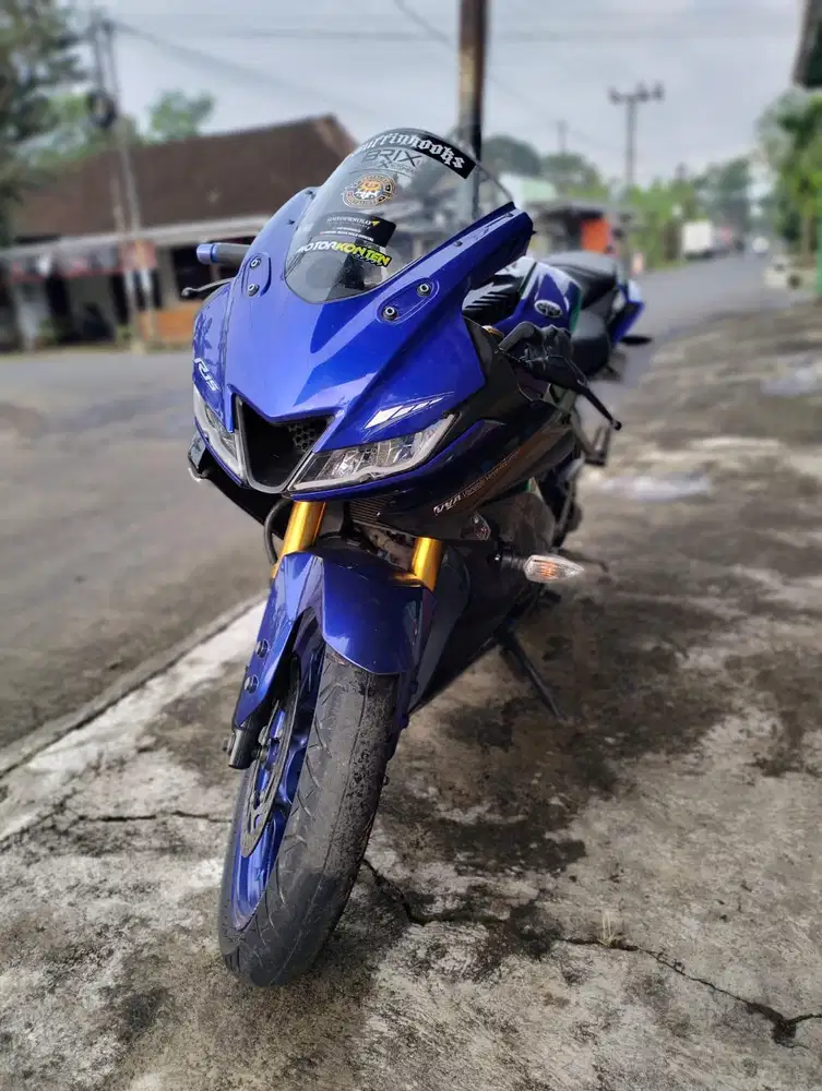 R15 tahun 2019 plat AD