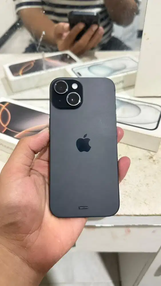 iPhone 15 x ibox garansi on