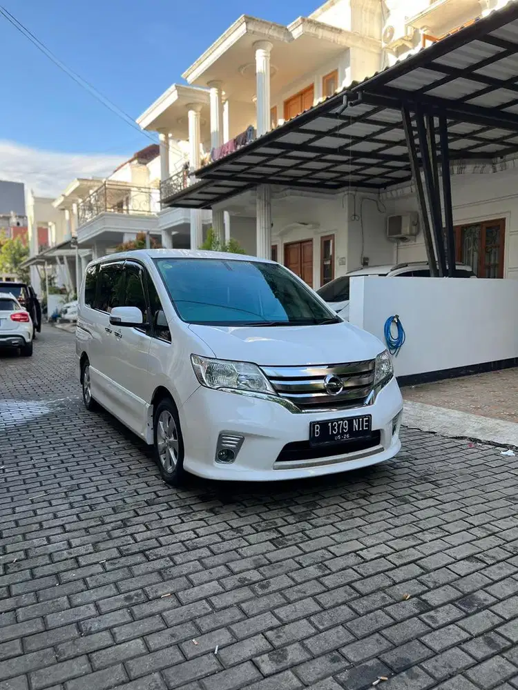 Nissan Serena HWS 2015 Km.90rb