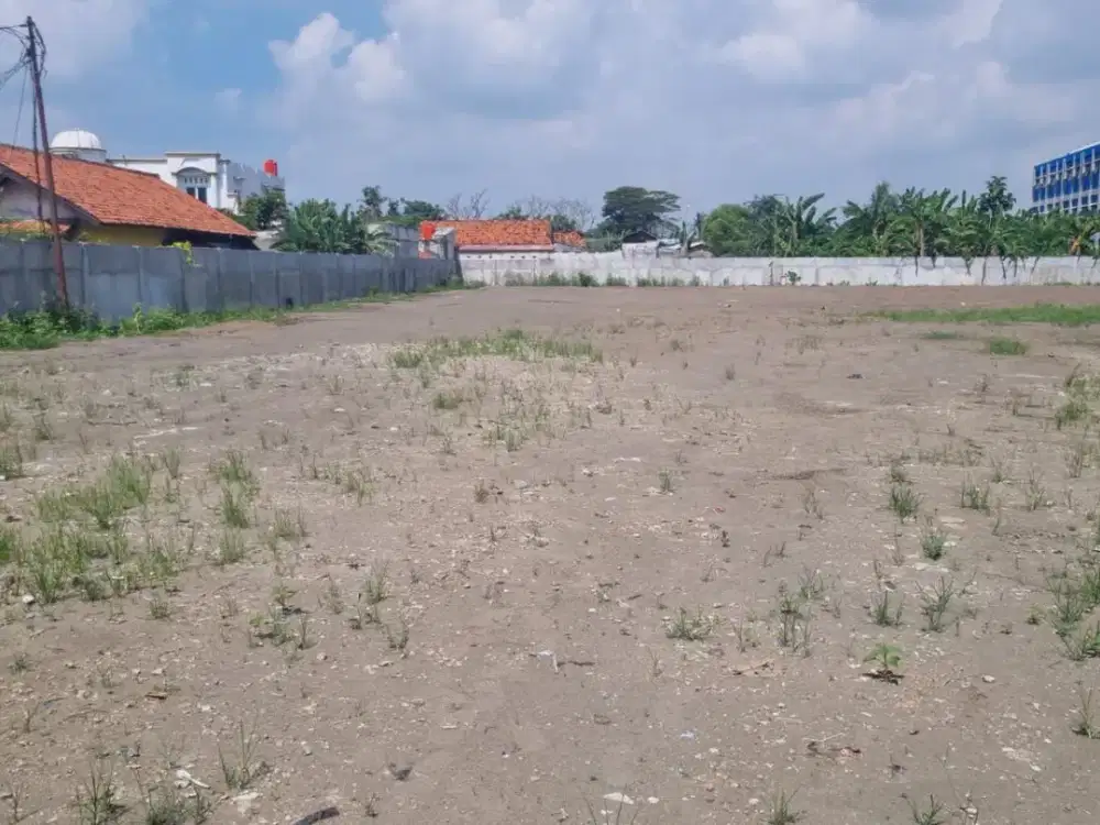 Jual cepat Lahan padat strategis , sudah di pager keliling , babelan, deket pintu tol dan summarecon bekasi