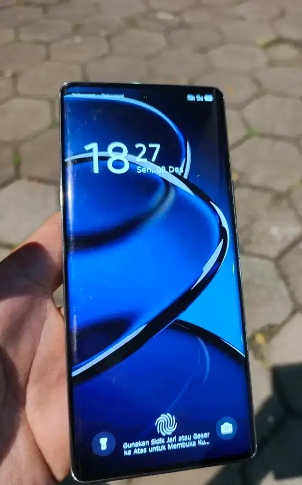 infinik note 40 pro 5g 8+8/256