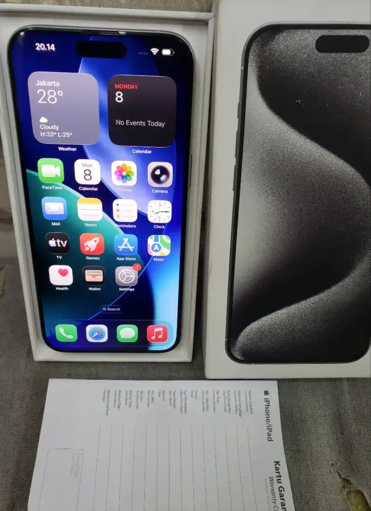 iPhone 15 ProMax Pro Max 256GB White Titanium Resmi iBox PA