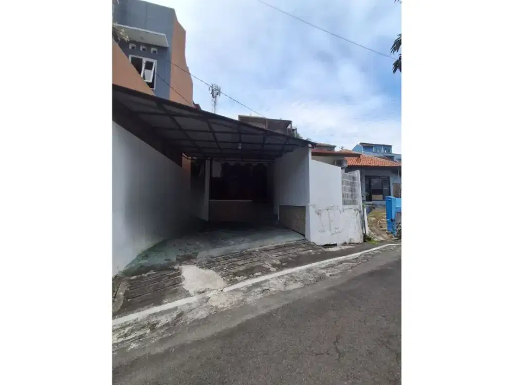 Dijual Rumah di Sri Rejeki Semarang Barat