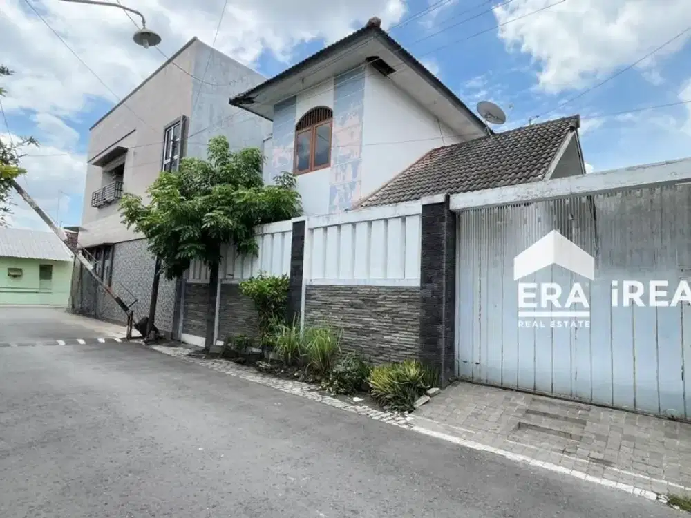 RUMAH DIJUAL DI SOLO BARU DEKAT MALL PAKUWON DAN MALL THE PARK